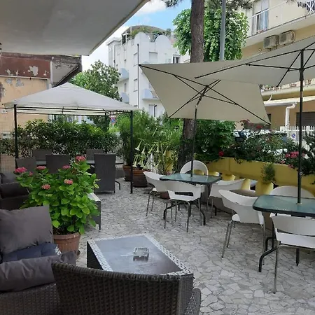 In Guest - New Cirene Double For Only One Person With Breakfast Gæstehus